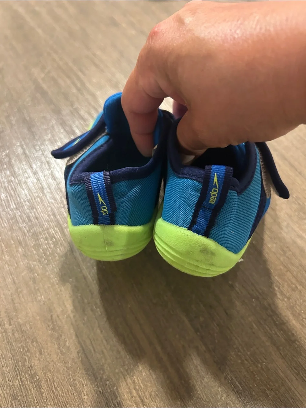 Speedo Kids Blue and Navy Lime-Trim Water Shoes, Size 9/10, Gently Used.